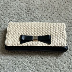 Kate Spade straw clutch new without tags
